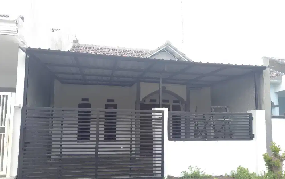 Dijual Rumah Strategis Dekat Fasilitas Umum