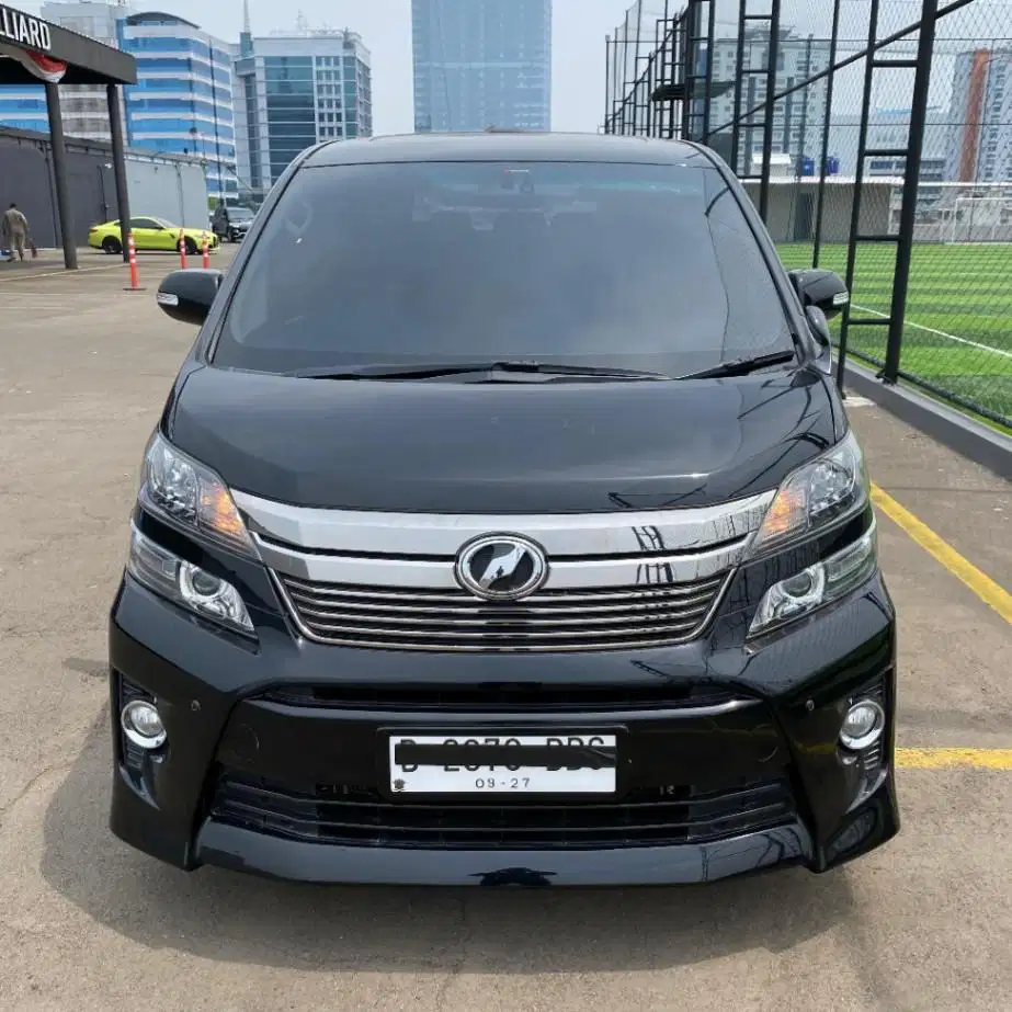 Toyota Vellfire ZG 2.4 at Tahun 2012