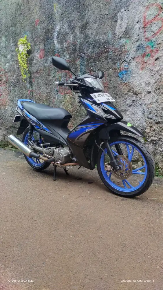 Suzuki shogun axelo 2014 lengkap