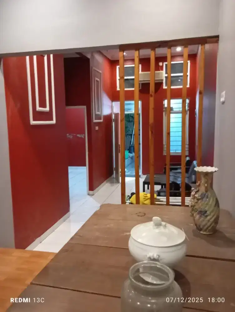 Dikontrakan satu rumah di pondok ungu