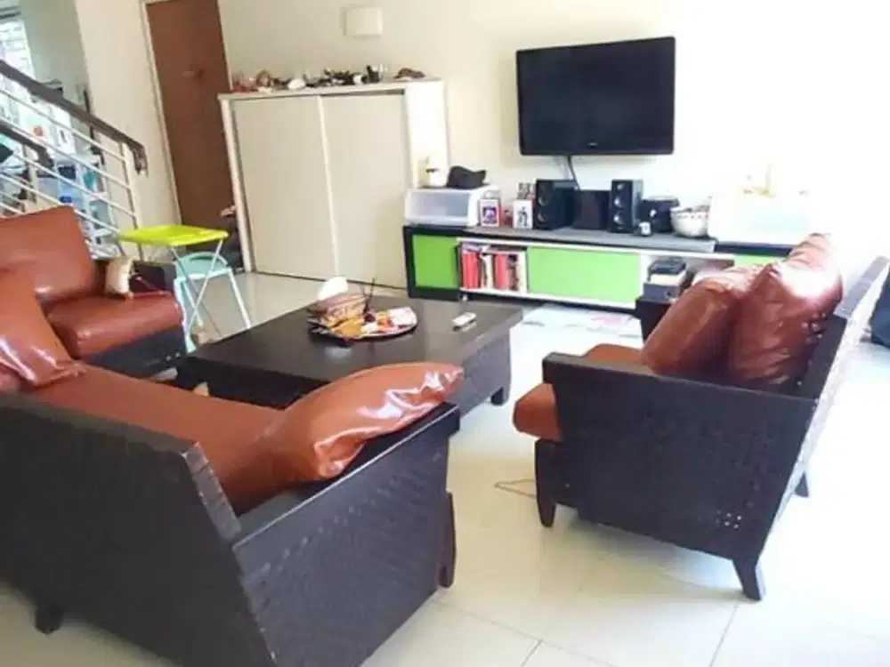 GADING GRANDE TOWNHOUSE 2 LANTAI (HOEK) KELAPA GADING JAKARTA UTARA