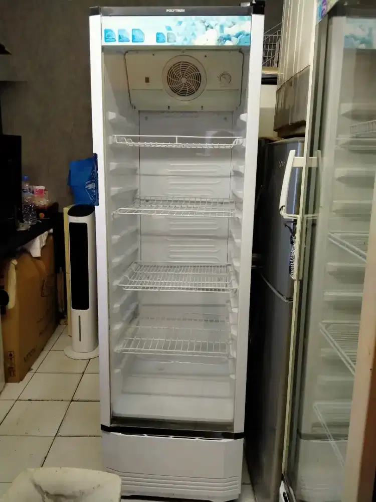 Showcase polytron 5 rak