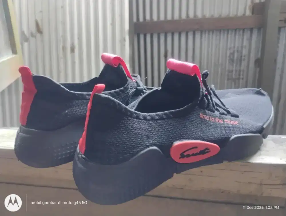 sepatu size: 39 , keren bosku