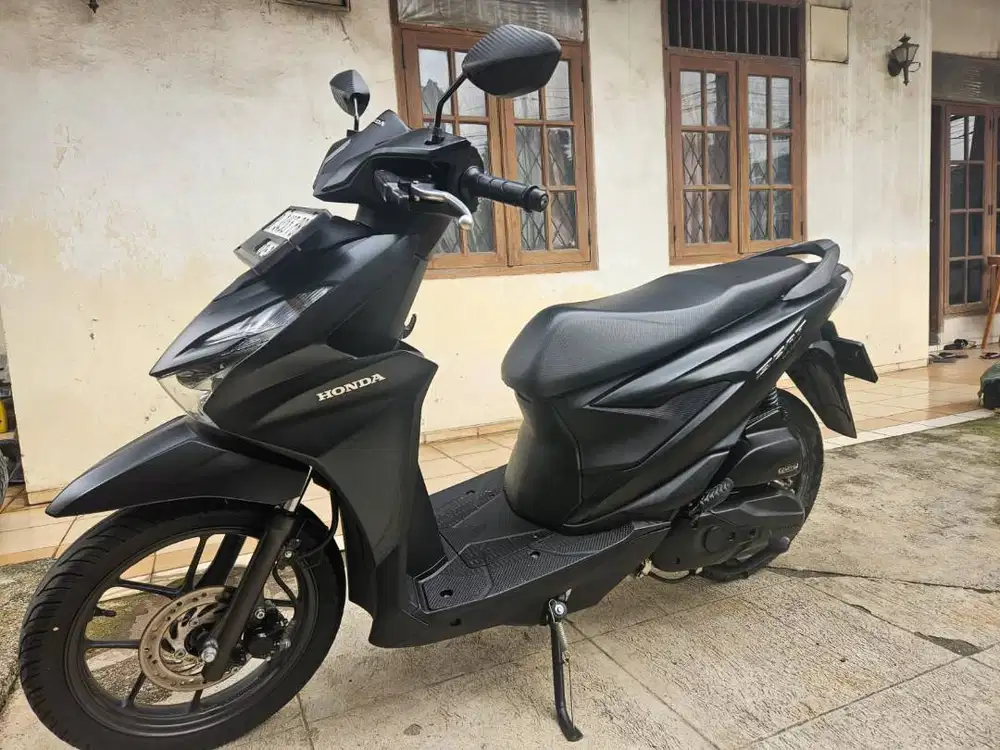 Honda Beat 2024 Deluxe Smartkey