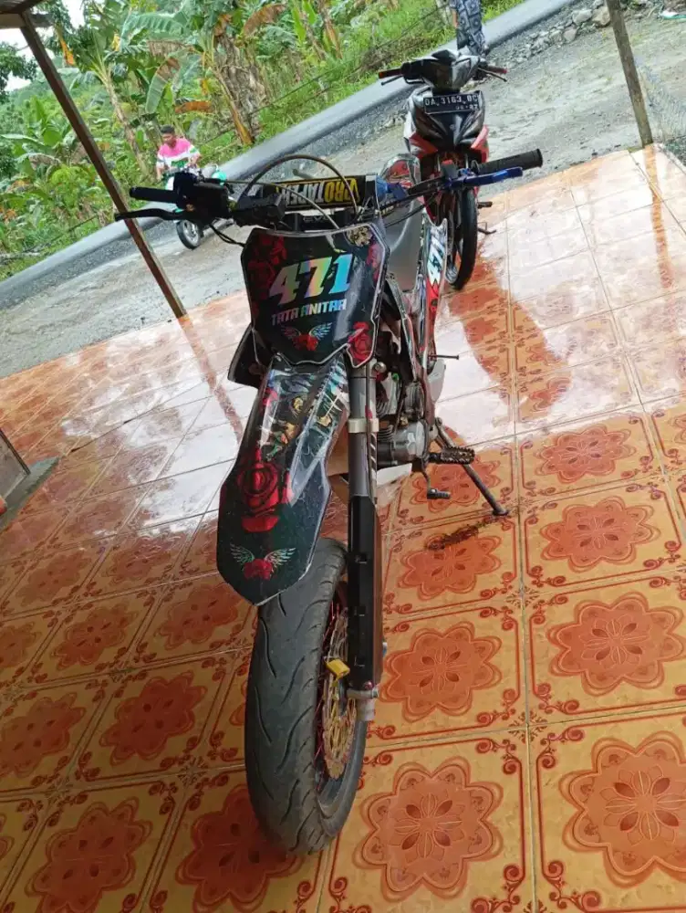 Jual syang klx 2016 bpkb faktur