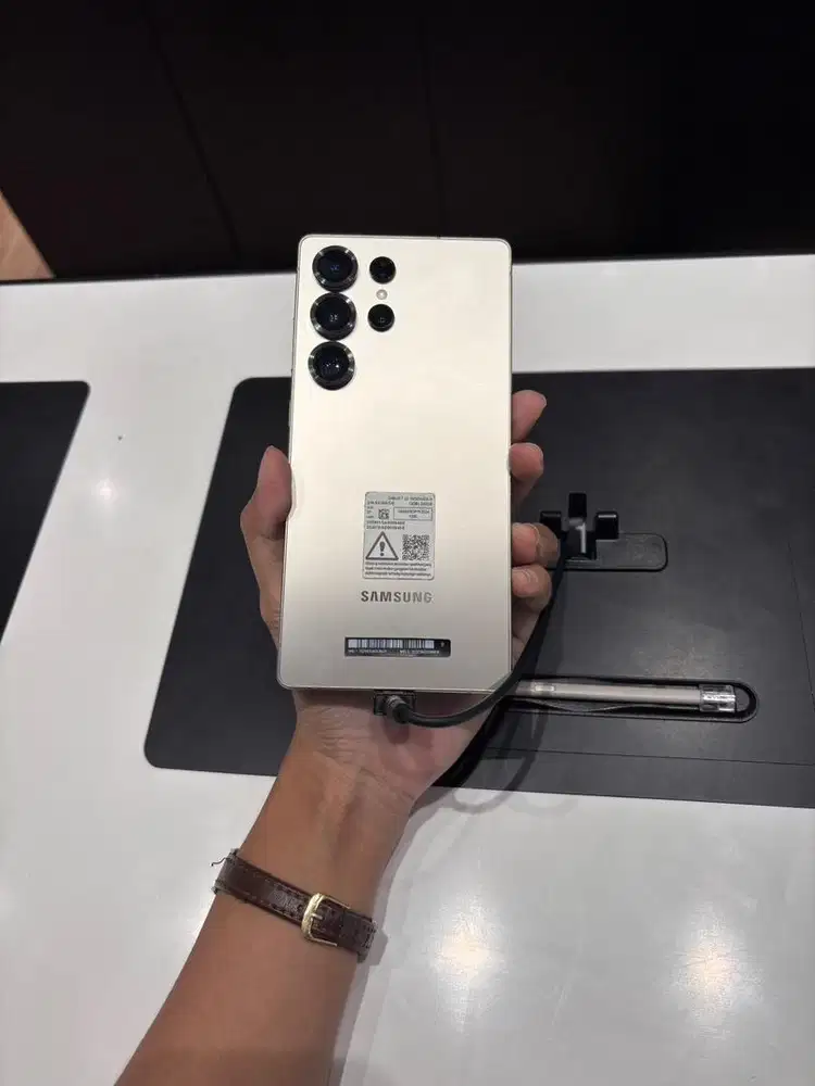 CICILAN SAMSUNG S25 ULTRA DENGAN HOMECREDIT