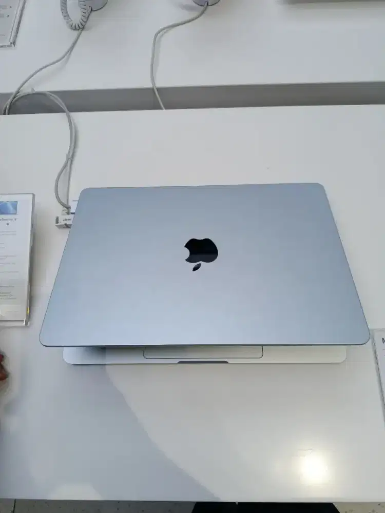 Macbook Air M4 ( 13 inci)