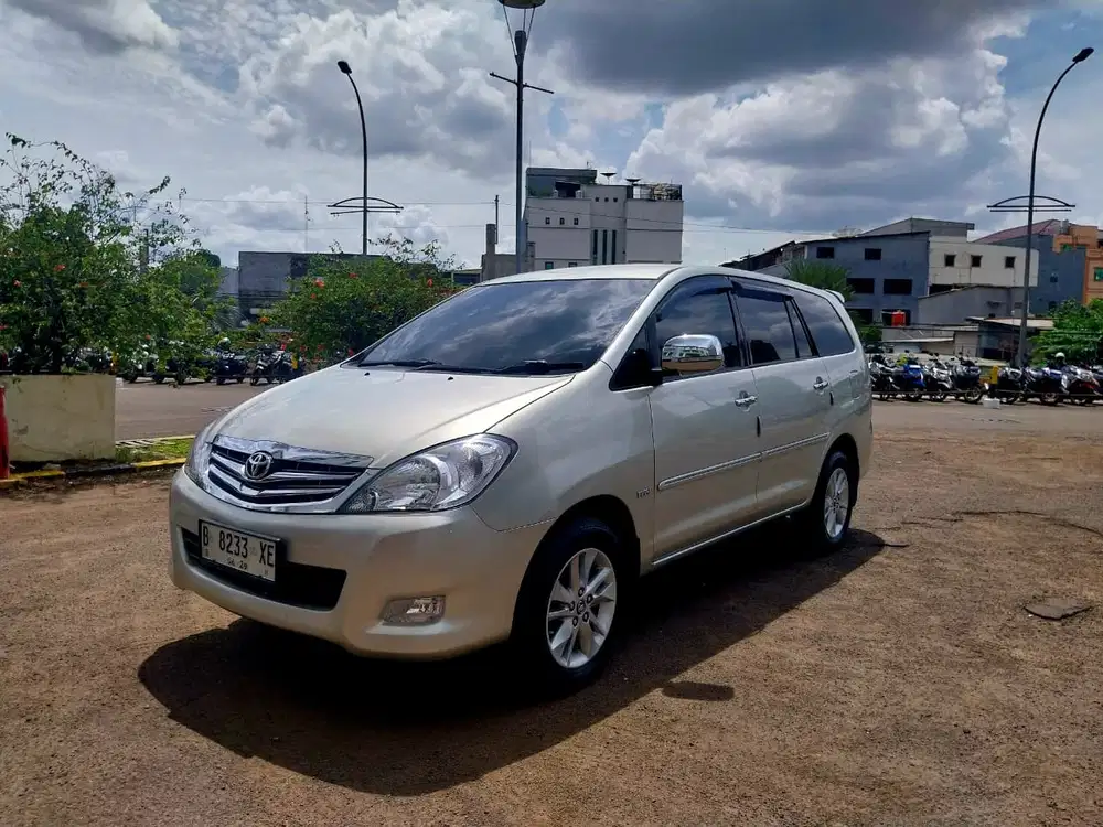 Toyota Kijang Innova v a.t 2006 2.0