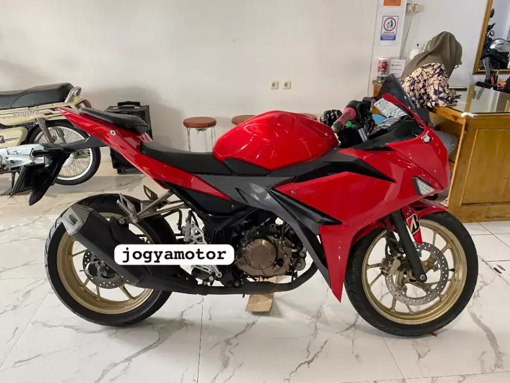 [03] HONDA cbr 150 r 2018