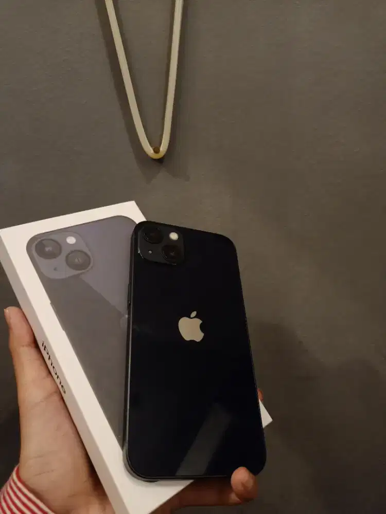 Iphone 13 black wifi only