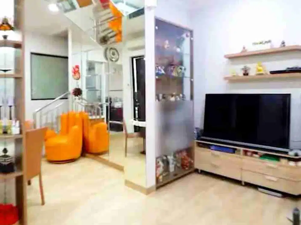 Rumah di Casa Jardin 7x15