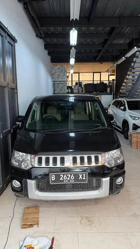 Mitsubishi Delica 2.0 2016/15