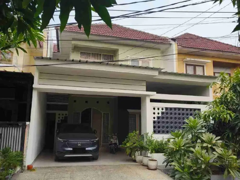 Dijual rumah lokasi didalam cluster di perumahan taman harapan baru Bekasi barat