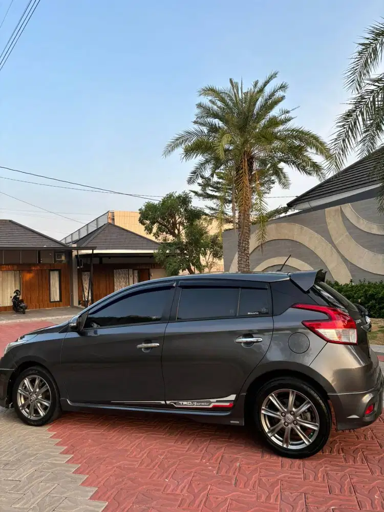 Yaris TRD Sportivo MT 2015