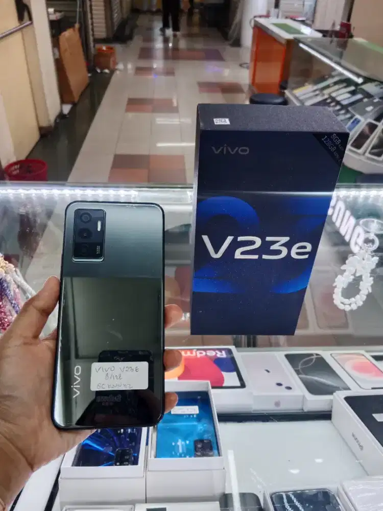 Jual seken vivo v23e ram 8/128gb terima cicilan dsn tukar tambah