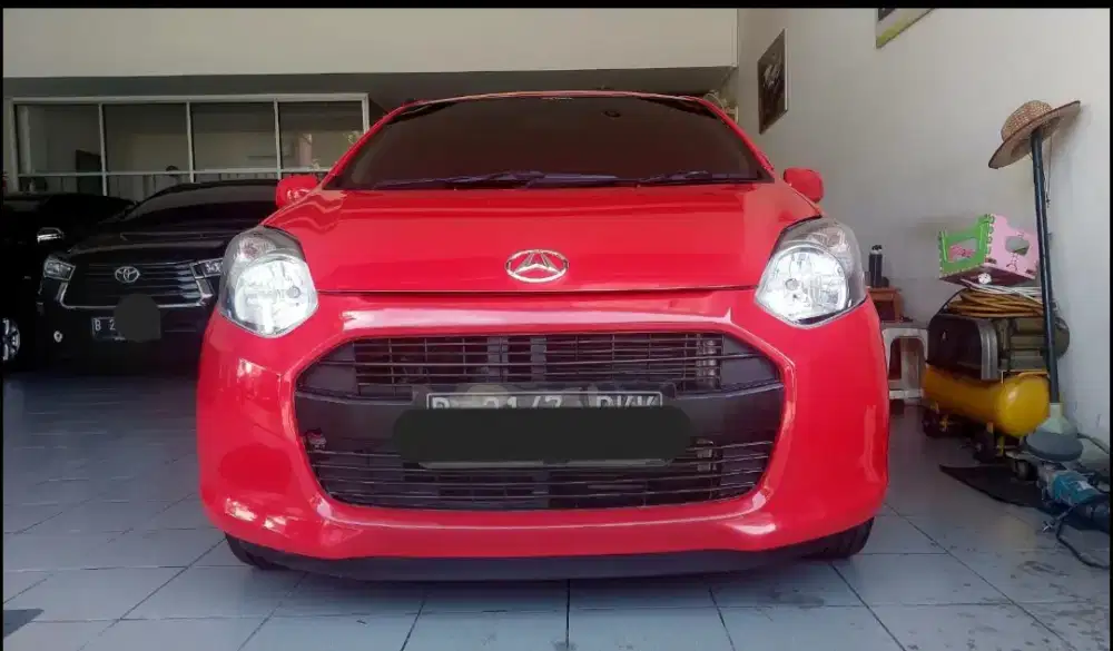 UM 2 jT AYLA M AT 2016 KM LOW