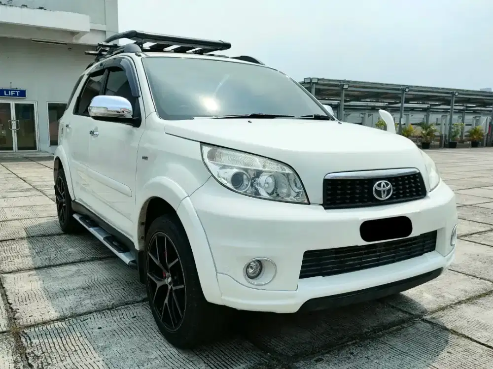 DP 19 JT  TOYOTA RUSH S AT 2012