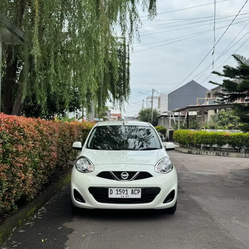 Nissan March 1.2 L AT 2014 Putih Mulus