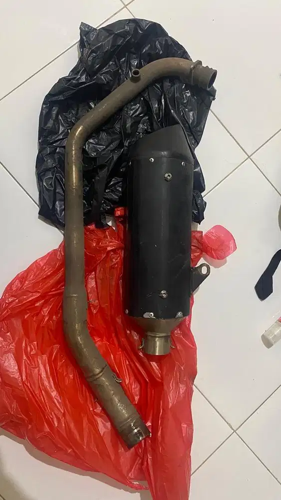 Knalpot R9 Misano CB150R New LED