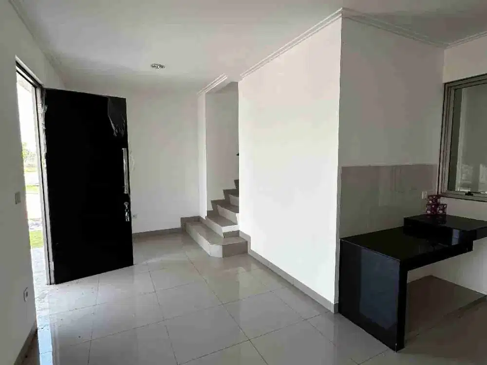 Disewakan Rumah Pik2 Posisi Hoek Siap Huni