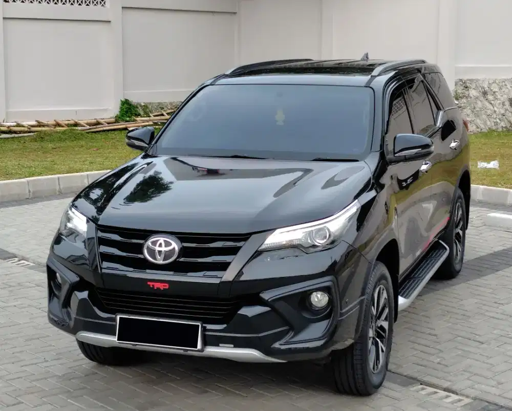 Toyota Fortuner VRZ TRD AT 2019