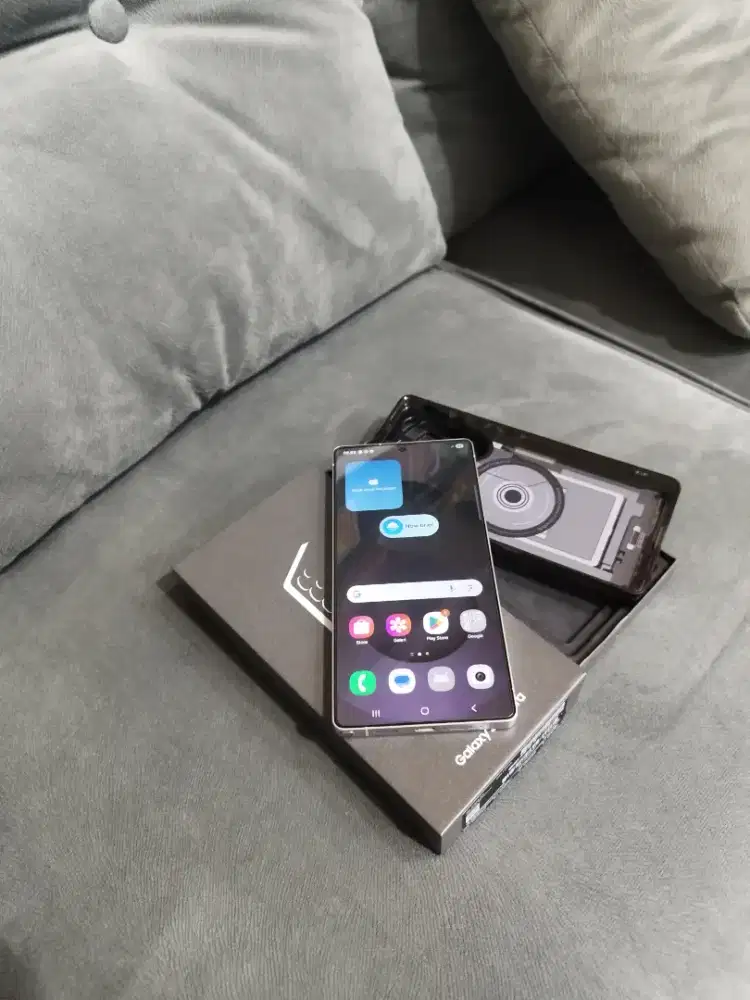 Samsung S25 ultra 12/256gb