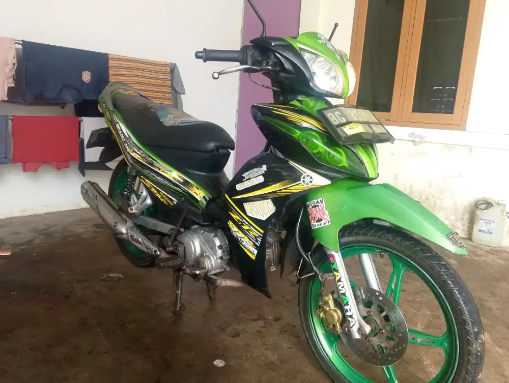 Jupiter z robot 2011 pakean emak2  jual cepat
