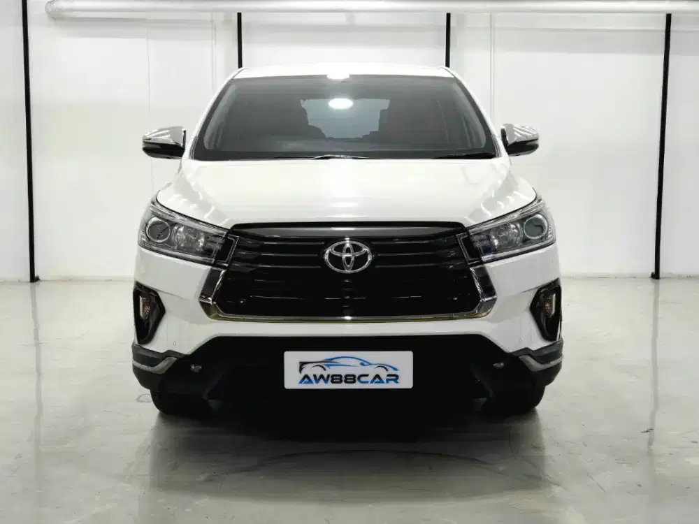 TOYOTA VENTURER DIESEL 2.4 AT 2021