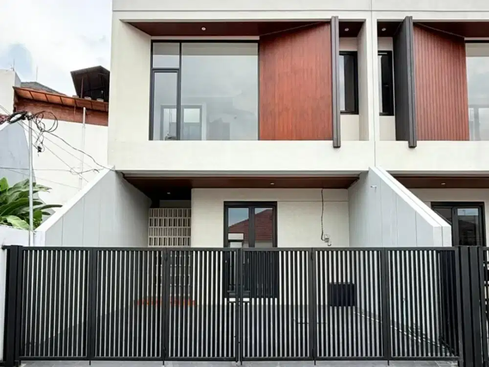 Rumah Baru, Lokasi Strategis dan One Gate di Klampis, Surabaya