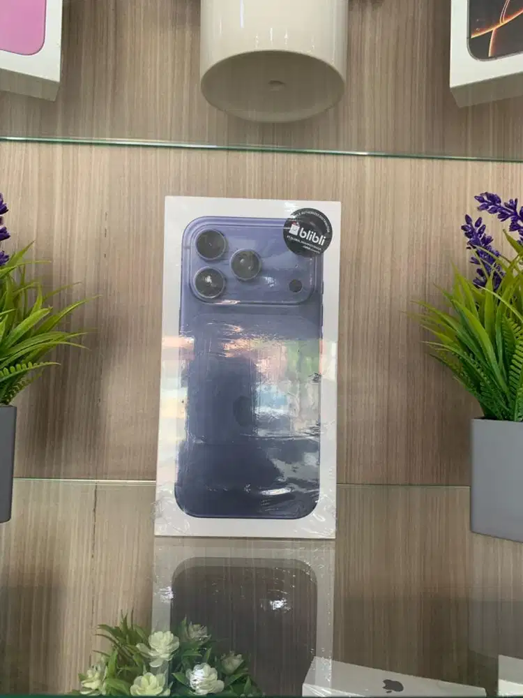 IPHONE 17 PRO BRAND NEW  256GB