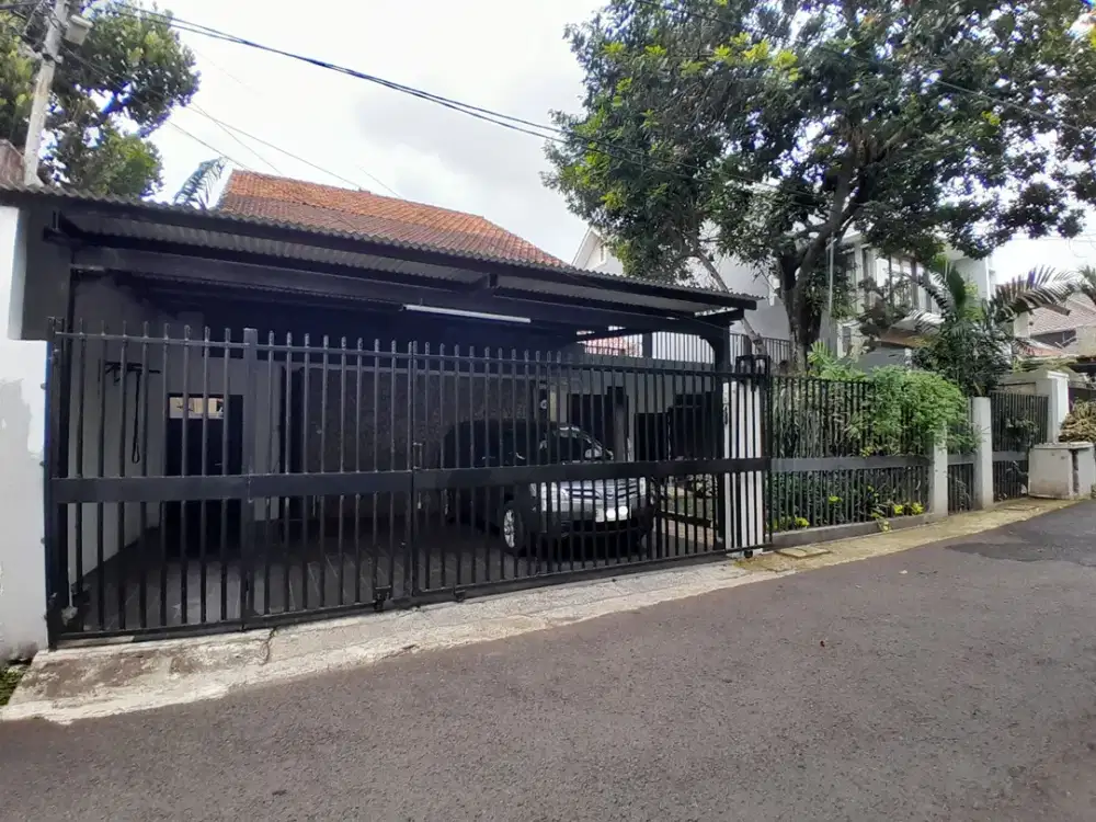 Rumah Kawasan Elit di Radio Dalam Jakarta Selatan