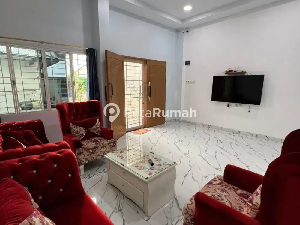DIJUAL VILLA JALAN BRIGJEND KATAMSO GANG SAEDAH-MEDAN JOHOR (Ramlan & Rudy)