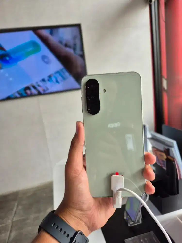 Samsung A56 5G 
NEW, SEGEL, RESMI SEIN‼️
Bisa kredit bunga 0%‼️