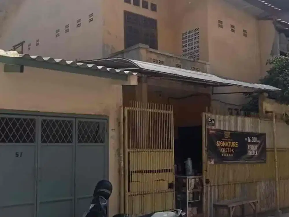 Rumah di Jelambar - Dekat Mall Dan Universitas