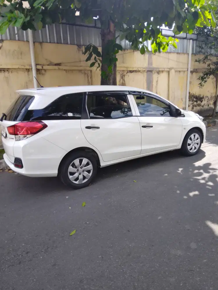 Honda Mobilio Type S 2018