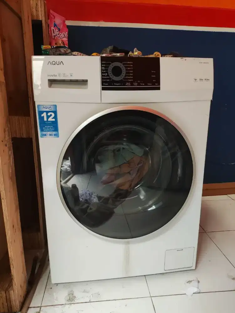 Forsale mesin cuci + mesin khusus pengeringnya