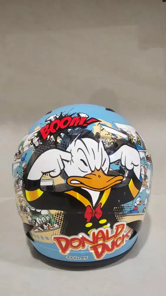 Helm anak Disney Donald Duck