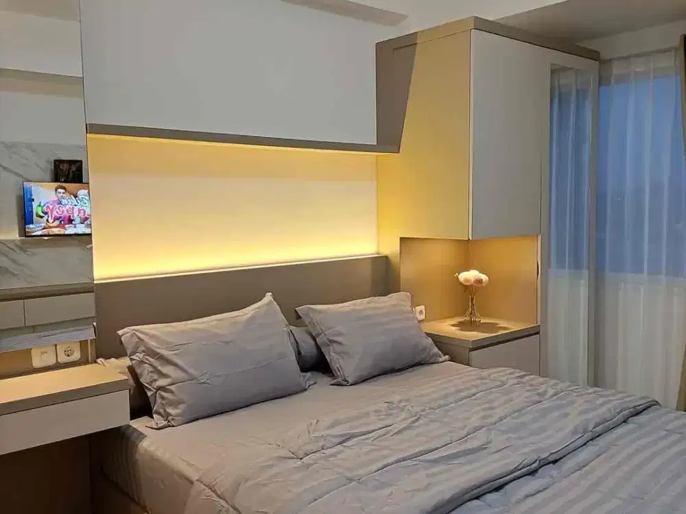 Disewakan. Tipe Studio. Sudah Full Furnished. Free IPL. Lokasi Amazana Serpong Residence.