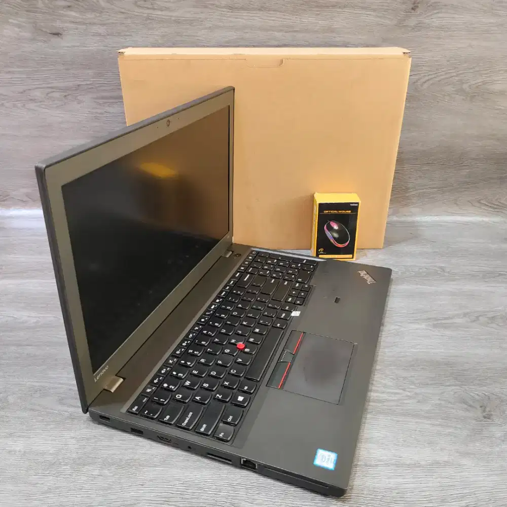 Laptop Lenovo Thinkpad Slim Core i5 Gen 6  Ram 16GB Bonus Mouse baru,