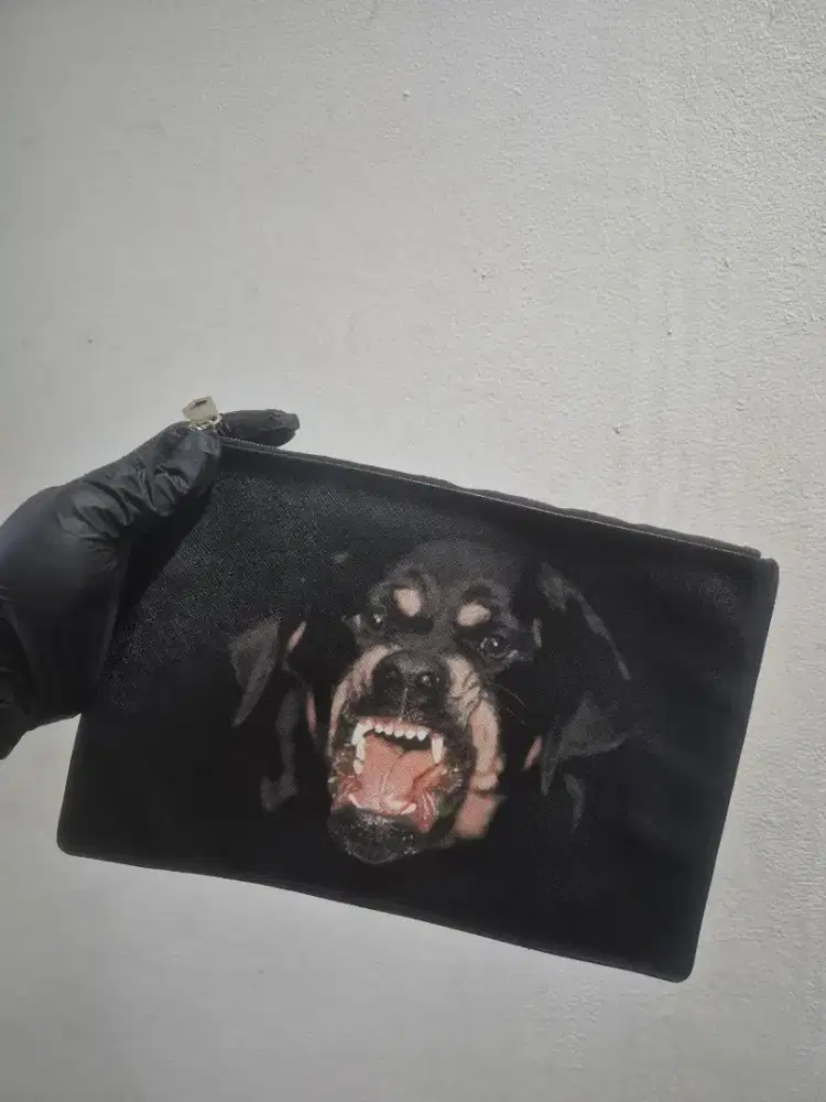 Clutch handbag givenchy rottweiler black leather original net price