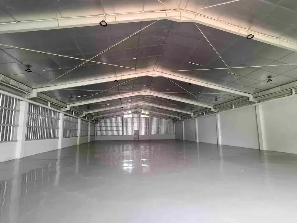 Gudang Baru Siap Pakai Dan Strategis Di Pusat Kota Gading Serpong, Rapi Dan Murah