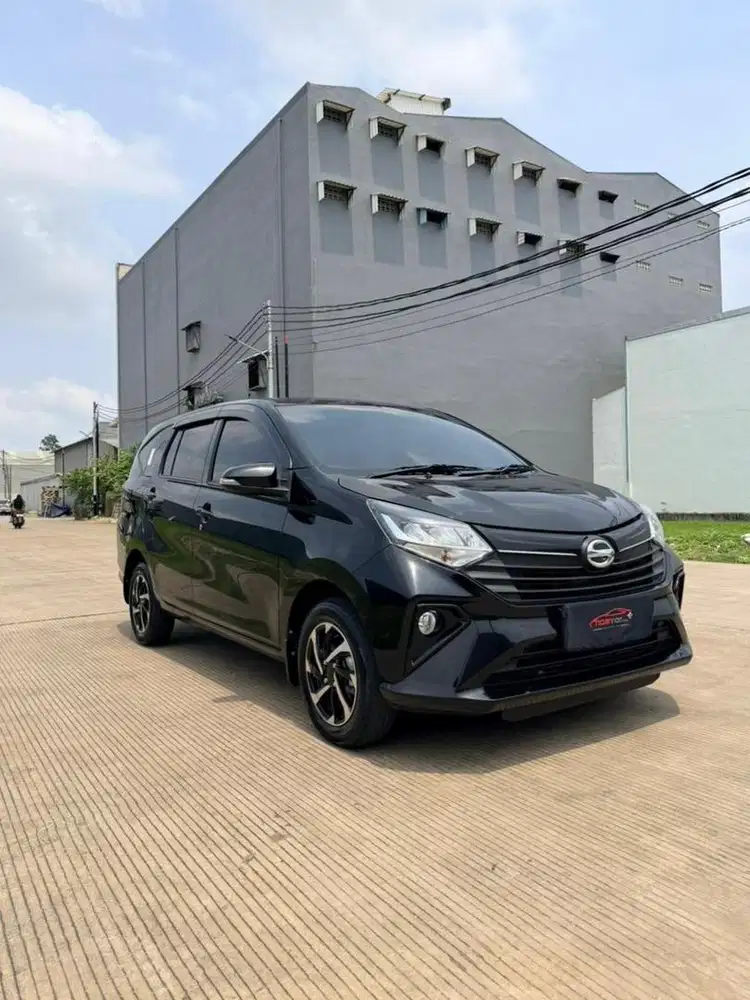 Daihatsu Sigra 1.2 R 2023 Automatic ( Hitam Metalik )