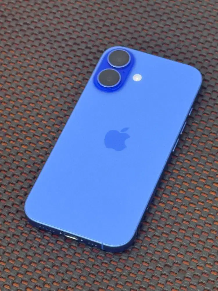 iPhone 16 128 Ultramarine iBox