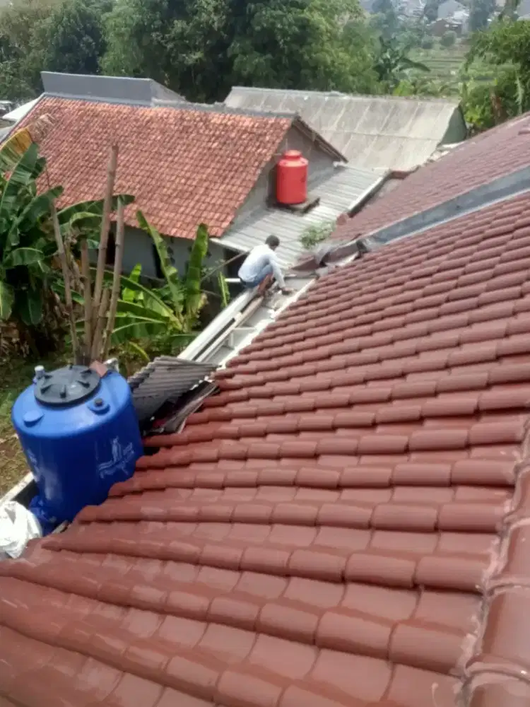 Tukang atap bocor ganti atap renopasi rumah