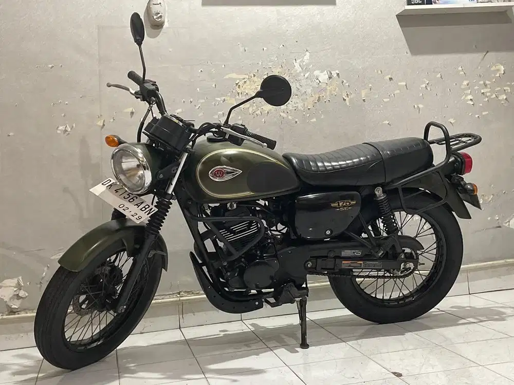W175 2018 // bintang dewata motor //