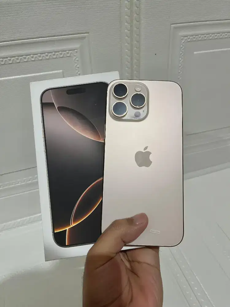 IPHONE 16 PRO MAX 256FB FULLSET ORI SUPER MULUS LIKE NEW IBOX RESMI