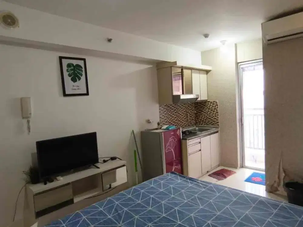 Disewakan Unit Apartemen Bassura City. Tipe Studio. Furnished. Free IPL. Tower C, Tepat di Atas Mall Bassura. Jakarta.