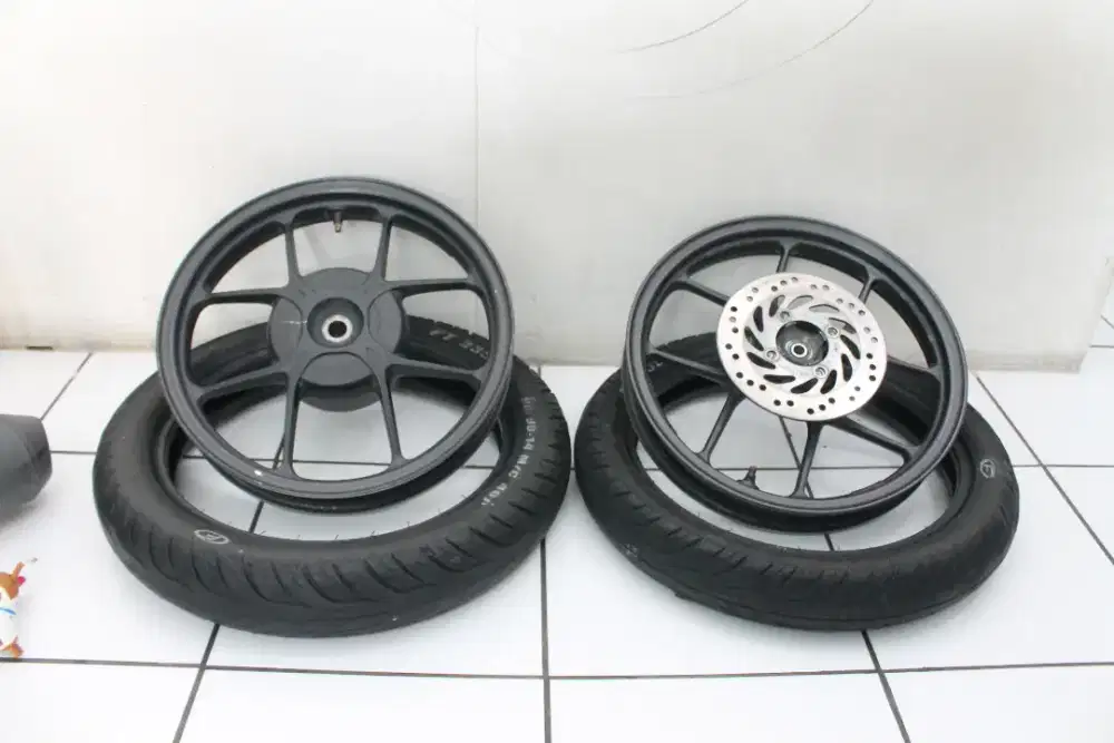 Velg + ban original copotan beat deluxe