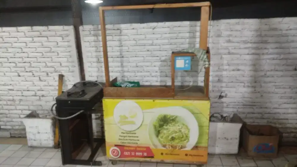 rombong + kompor rinai 2tungku