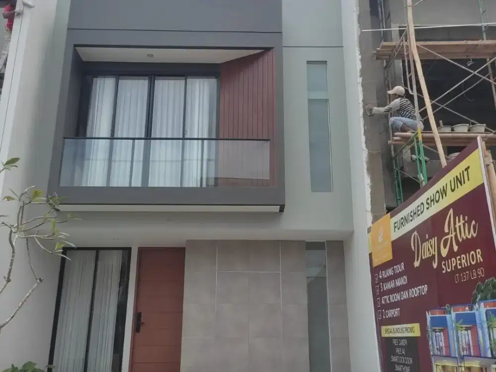 RUMAH READY 2 LANTAI DI CITRAGRAND TEMBALANG SEMARANG DEKAT UNDIP